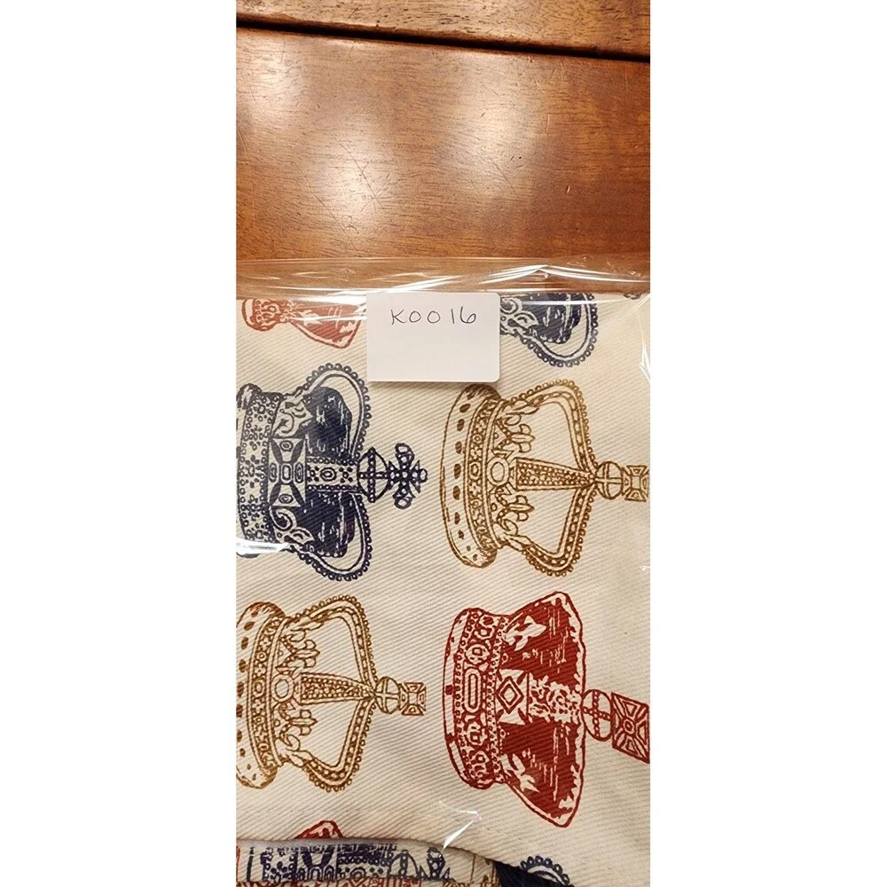 Vintage Crown theme apron red blue gold
